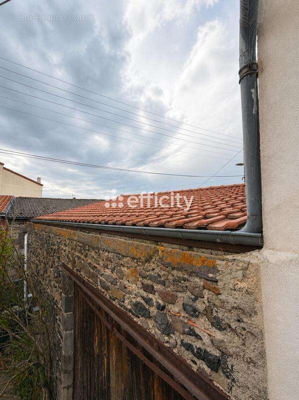 Maison 57 m² à Chateaugay  - photo 8