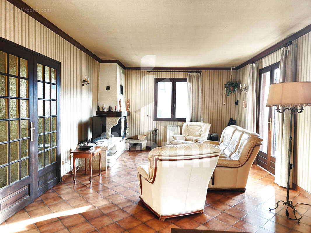 Maison à VILLEVOCANCE