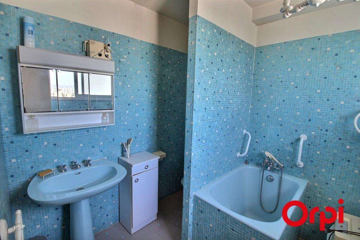 Appartement de type 3/4 -170 m² - Penthouse - Dernier étage Terrasse 45 m² - Parking - photo 21