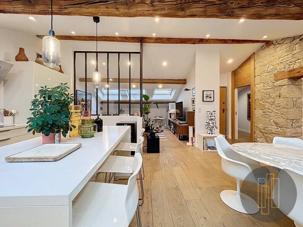 Appartement à LYON-6E