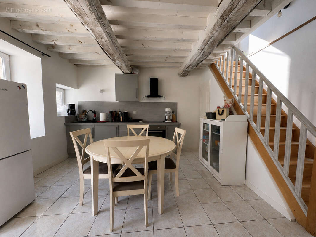Maison de bourg avec extérieur - photo 5