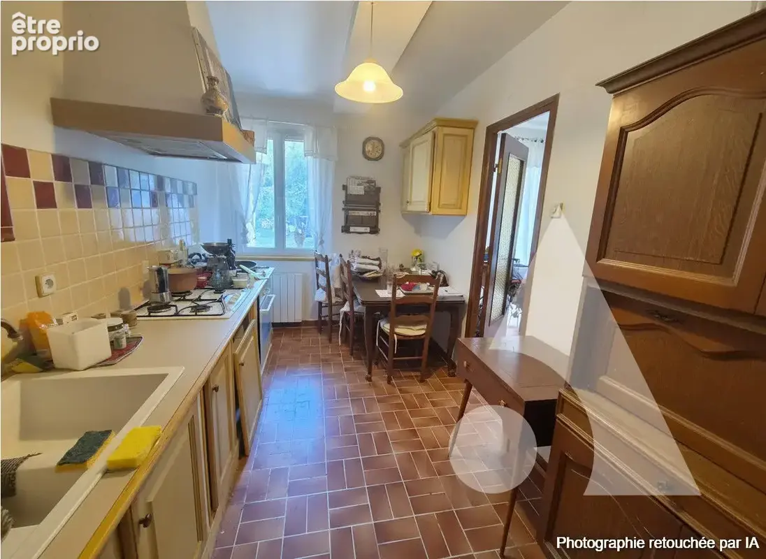 Le Luc : maison 2 appartements T3 + annexes, en impasse, proche commodités - photo 3