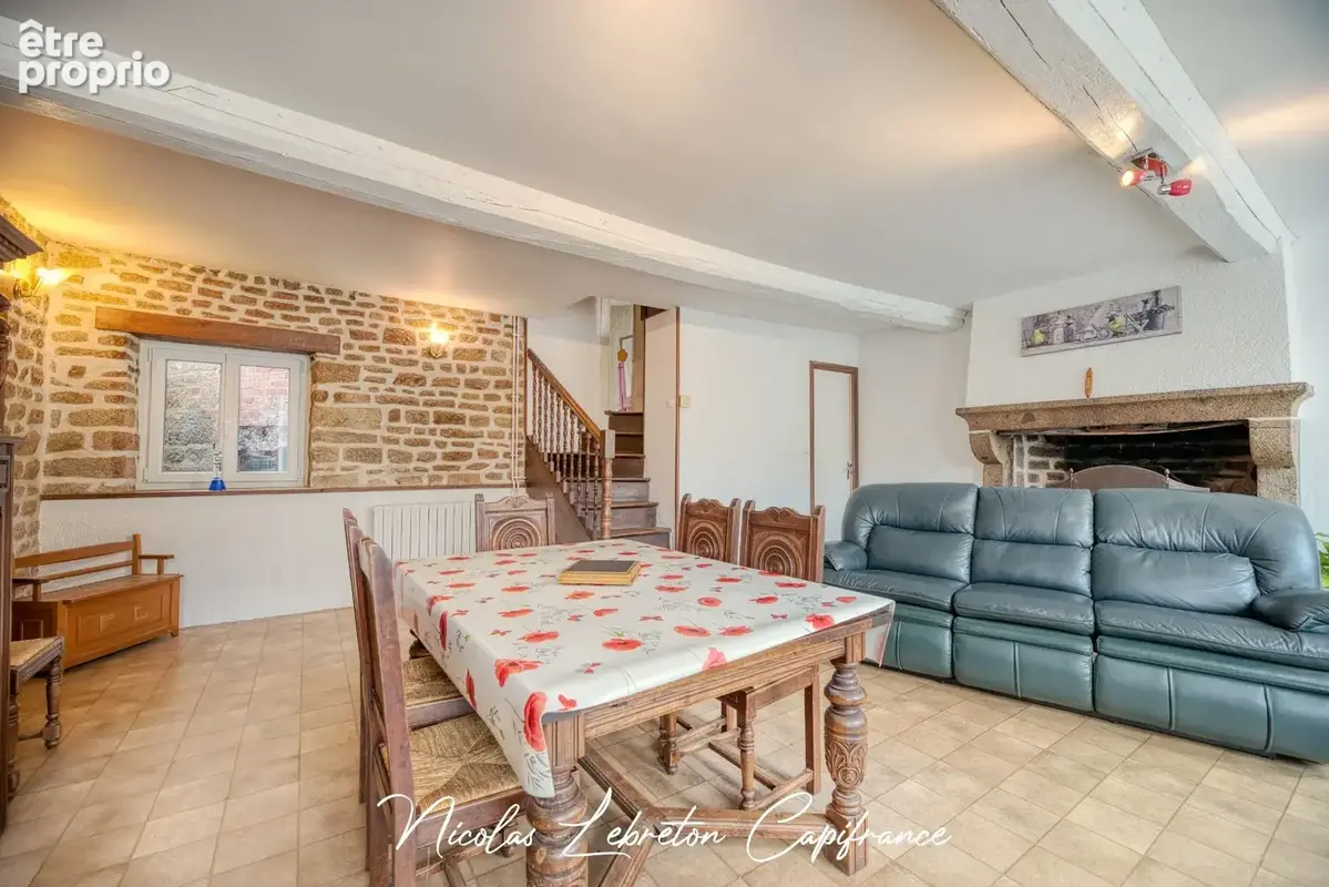 Exclusivité Capifrance - Maison en pierres – 104 m² habitables, terrain clos et arboré de 1 424 m² - photo 5
