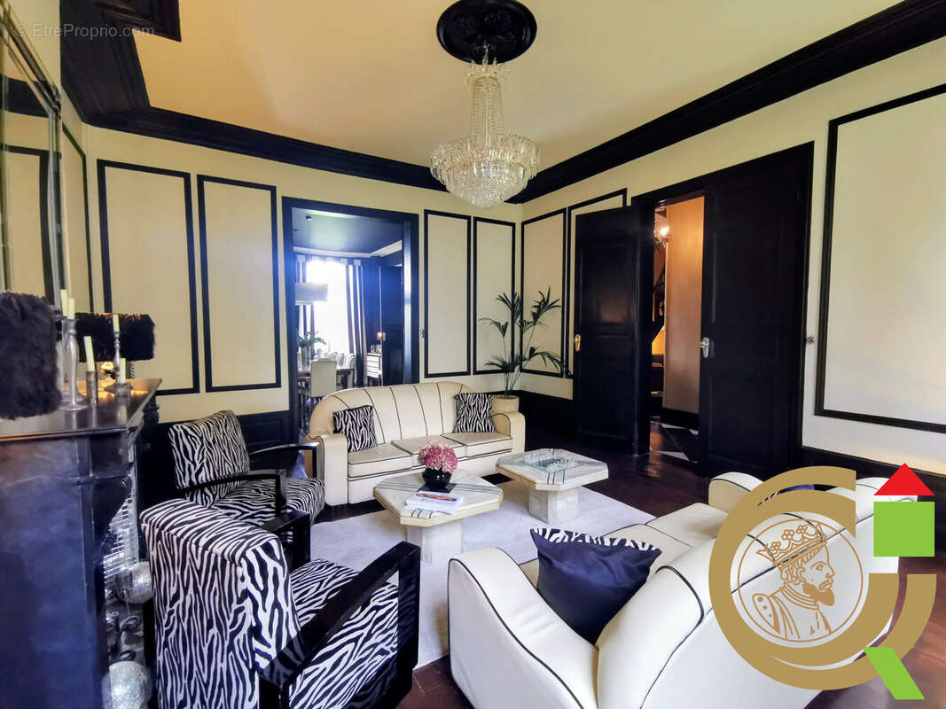 Maison à BERGUENEUSE