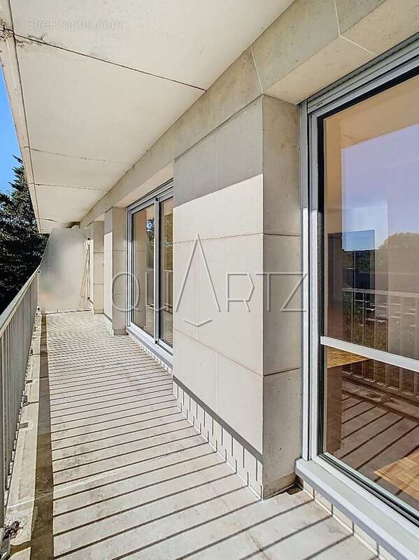 Appartement à VERSAILLES