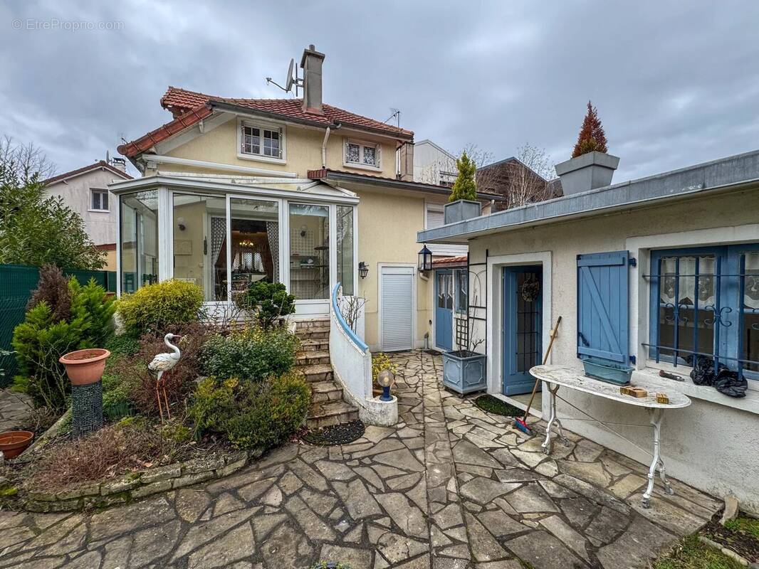 Maison à CLICHY-SOUS-BOIS