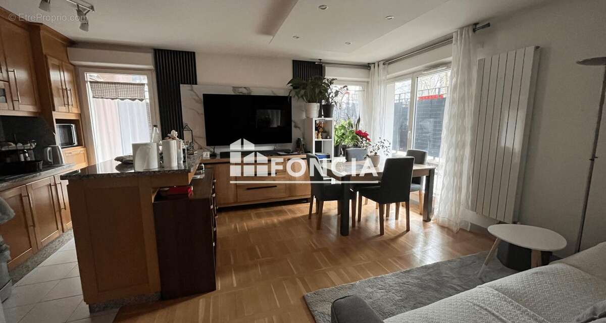 Appartement à MASSY