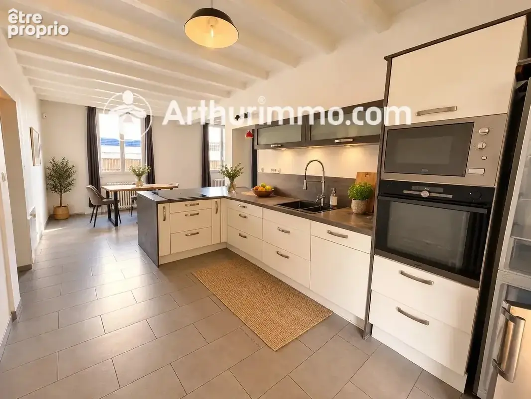 À vendre – maison-appartement avec jardin, terrasse et garage à feyzin - photo 4