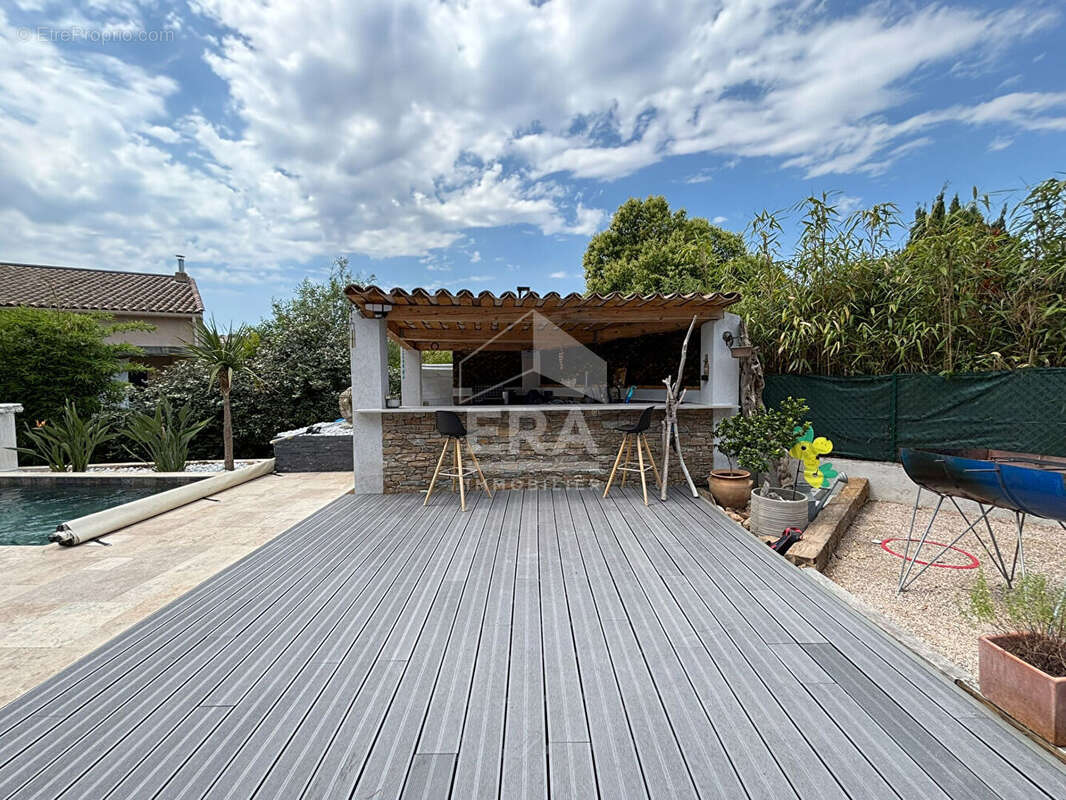 Maison à FREJUS