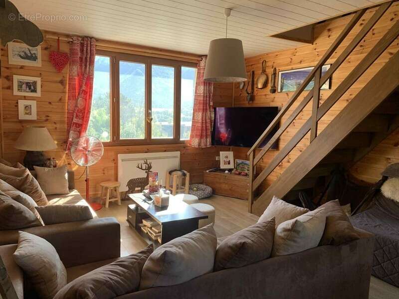 Duplex rénové – T4- Esprit chalet – Vue panoramique à Lus-la-Croix-Haute - photo 1