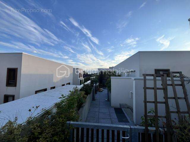 Appartement de type 2, 42m2 habitable avec terrasse privative + parking - photo 16