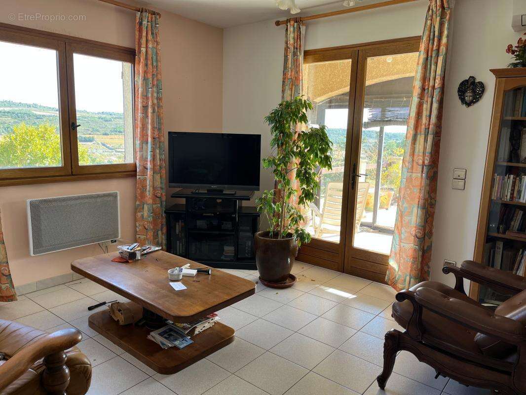 Maison à VILLEVEYRAC