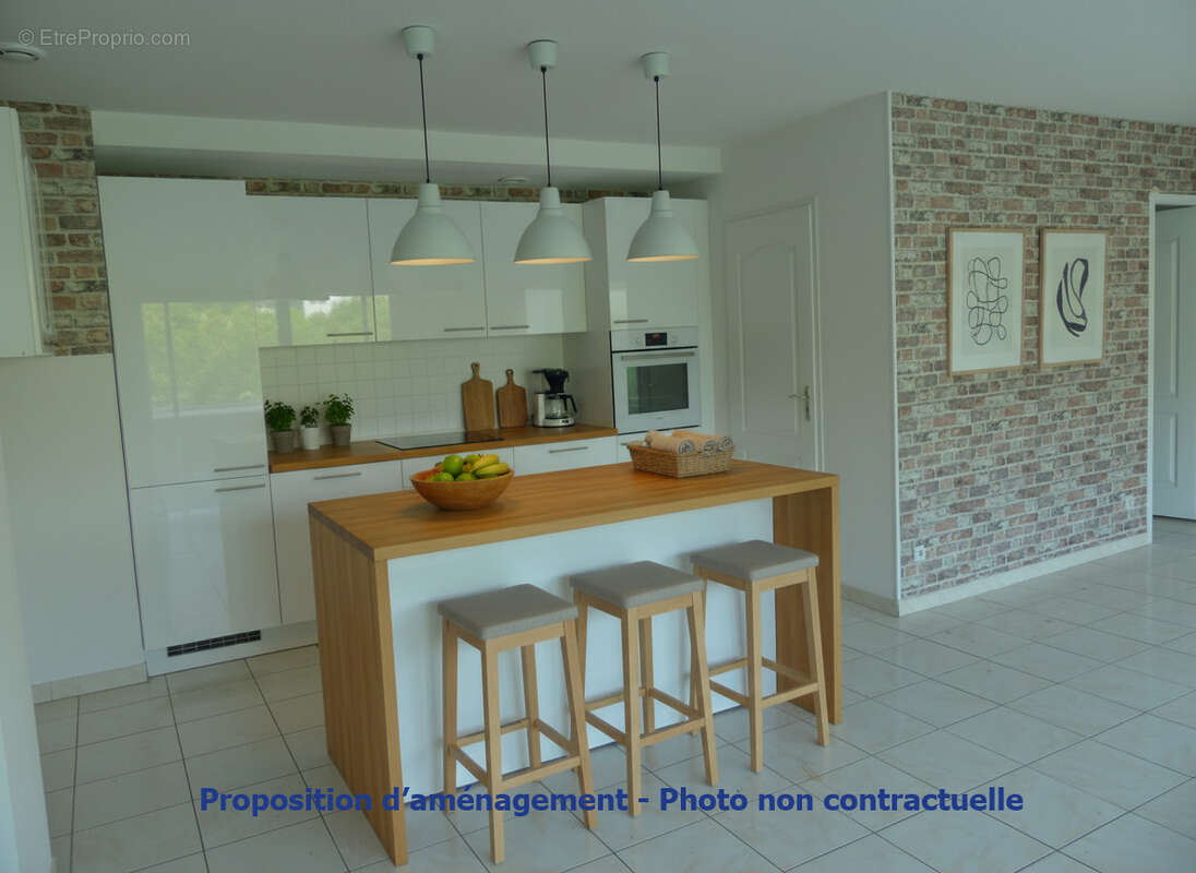Appartement à LAMALOU-LES-BAINS