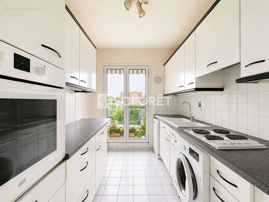 Appartement à LE VESINET