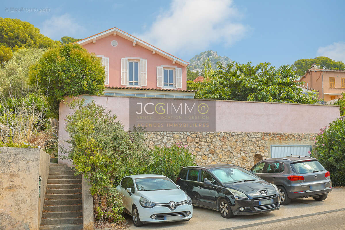 Maison d'exception   t4 de 98 m2   rooftop   vue mer   garage - photo 25