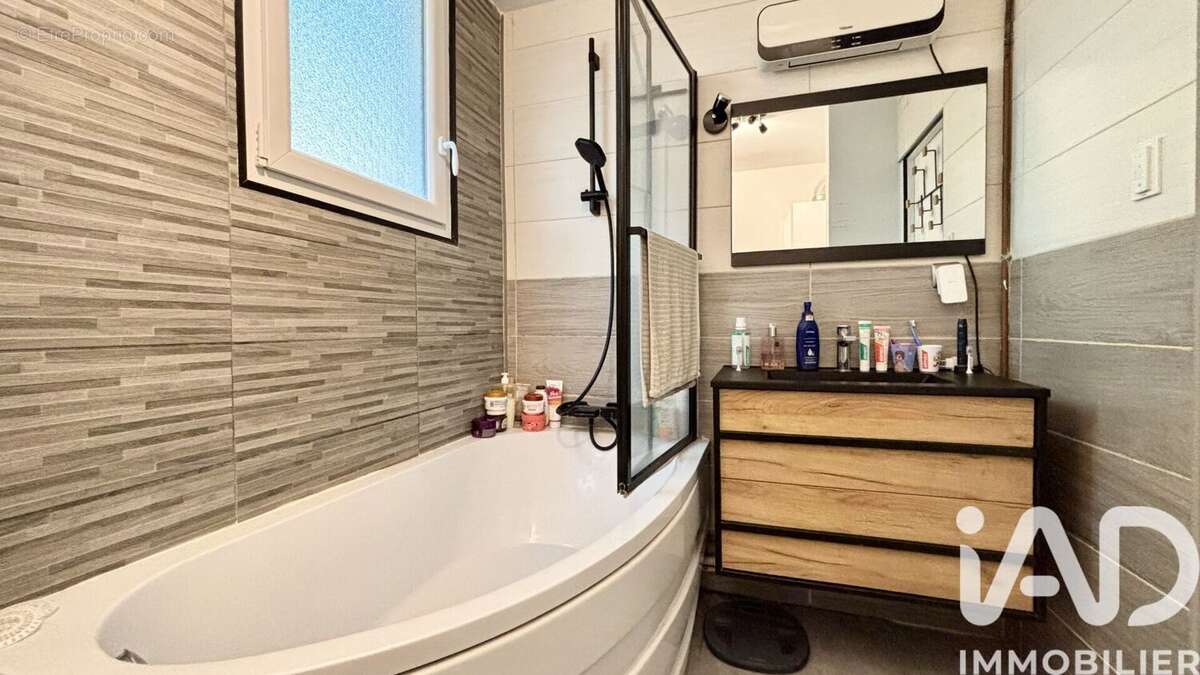 Photo 6 - Appartement à SAINTE-GENEVIEVE-DES-BOIS