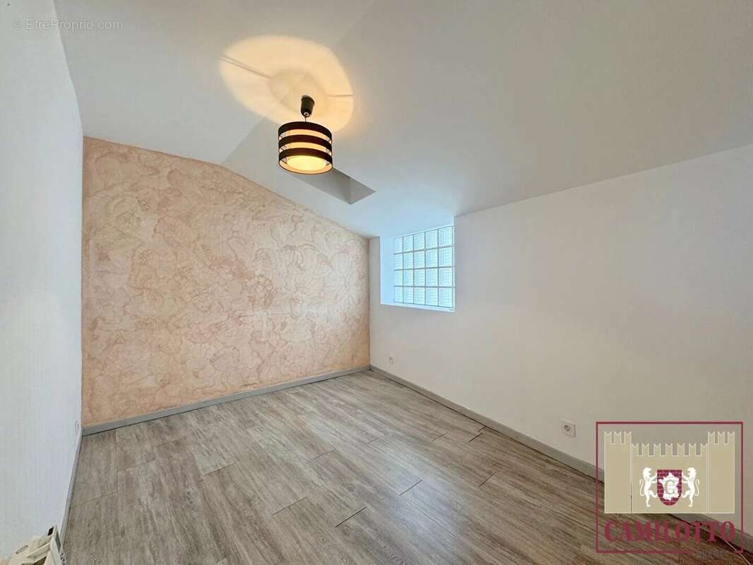 Maison à NOGENT-LE-ROI