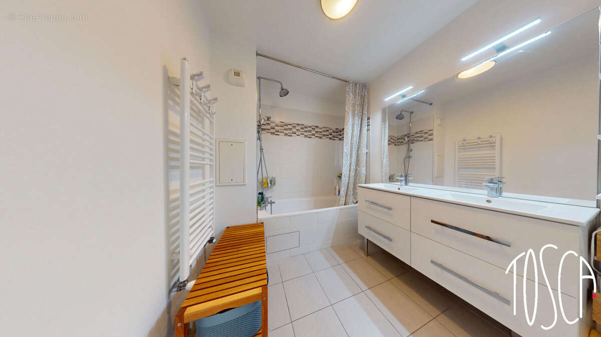 Appartement à THIAIS