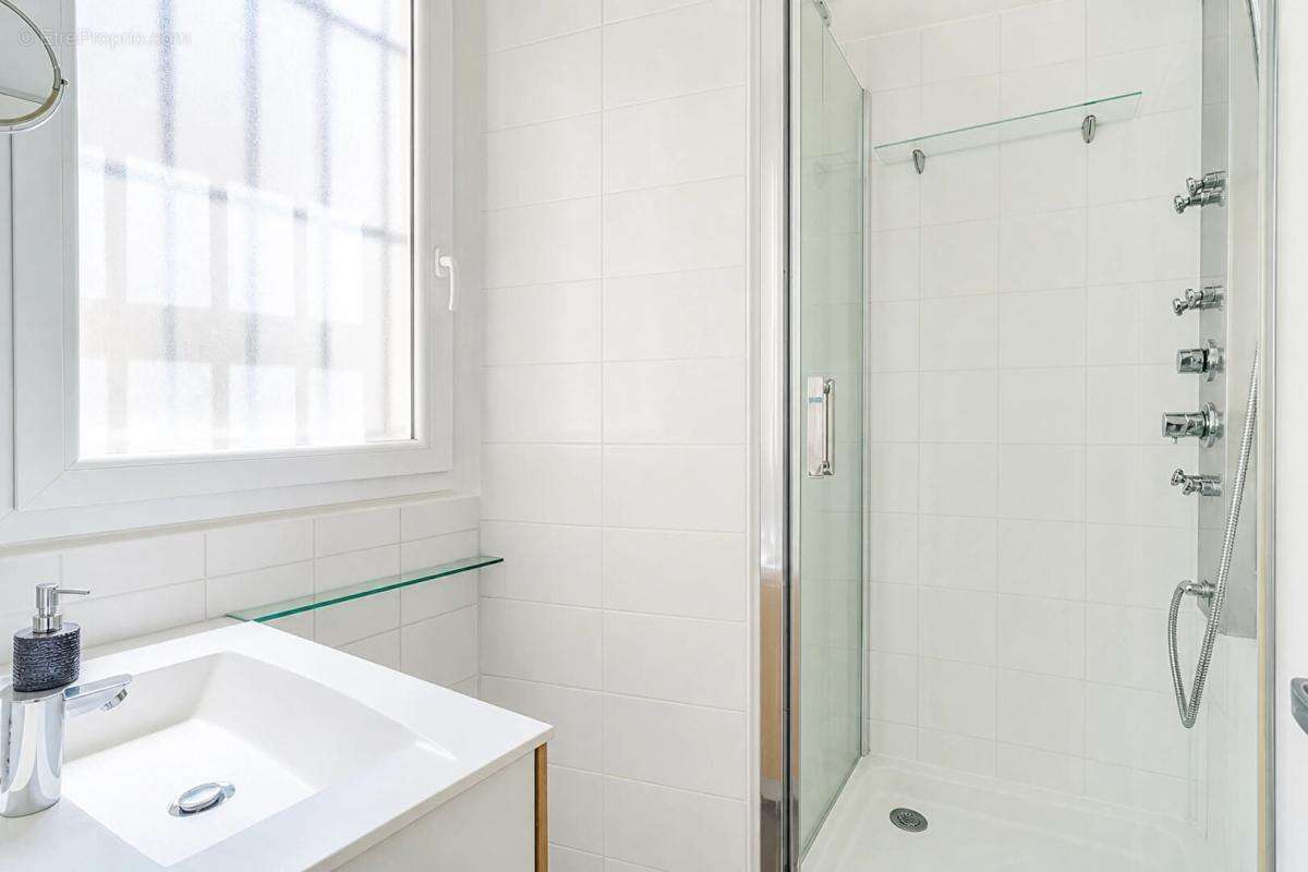 Appartement 3 pièces 45m2 Paris 16 - photo 11