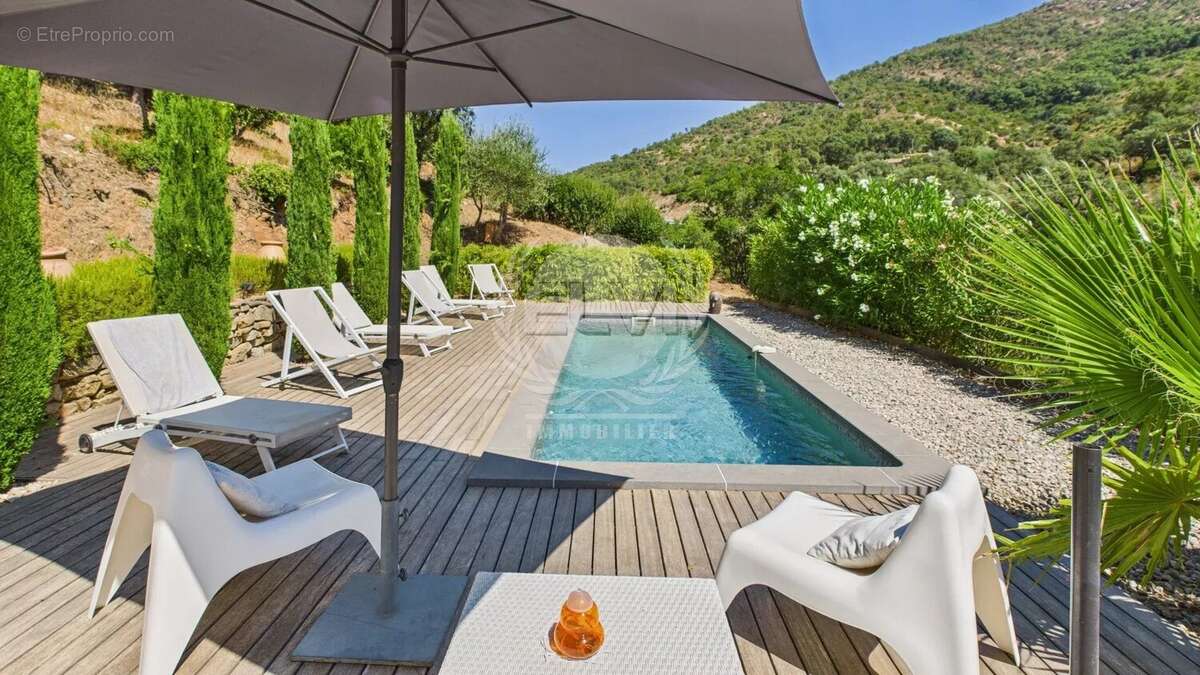 Maison à SAINTE-MAXIME