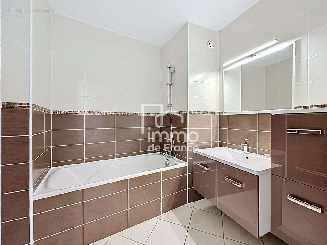 Appartement à OYONNAX