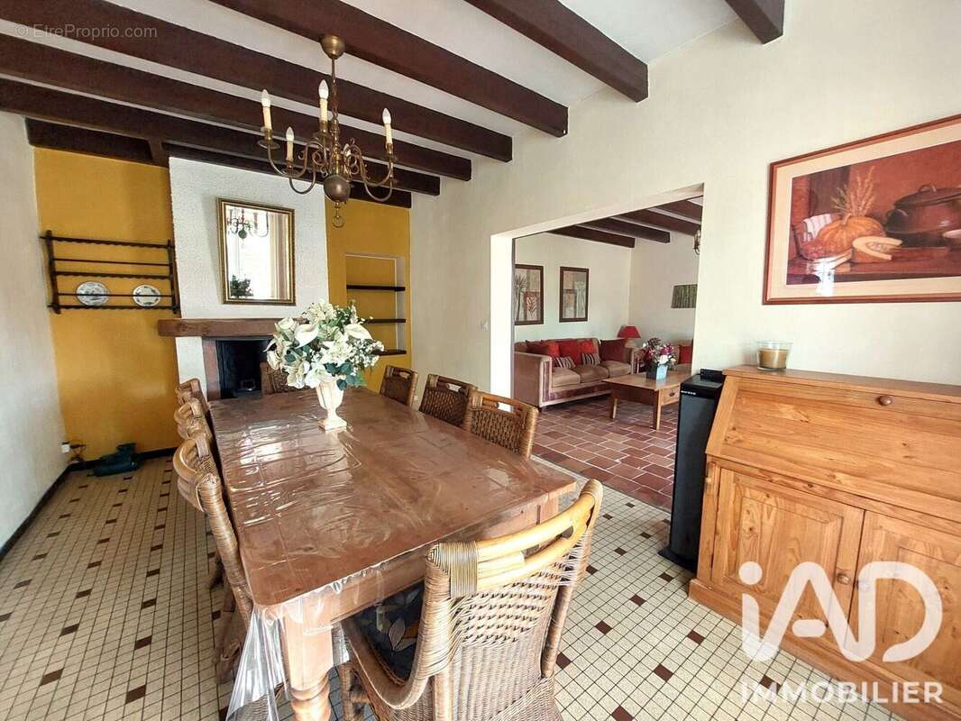 Maison 142 m² à Pineuilh  - photo 4