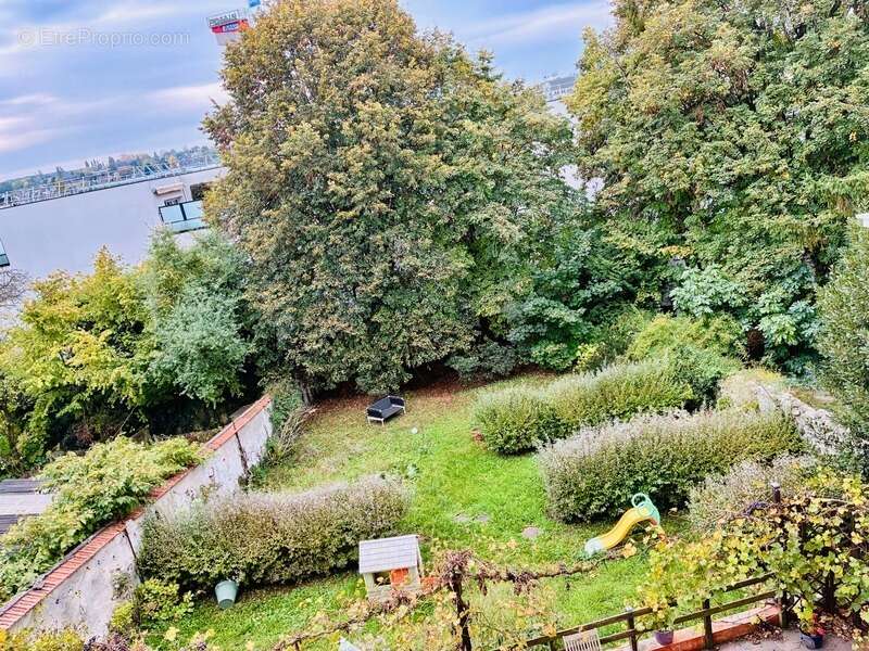 Appartement à THORIGNY-SUR-MARNE