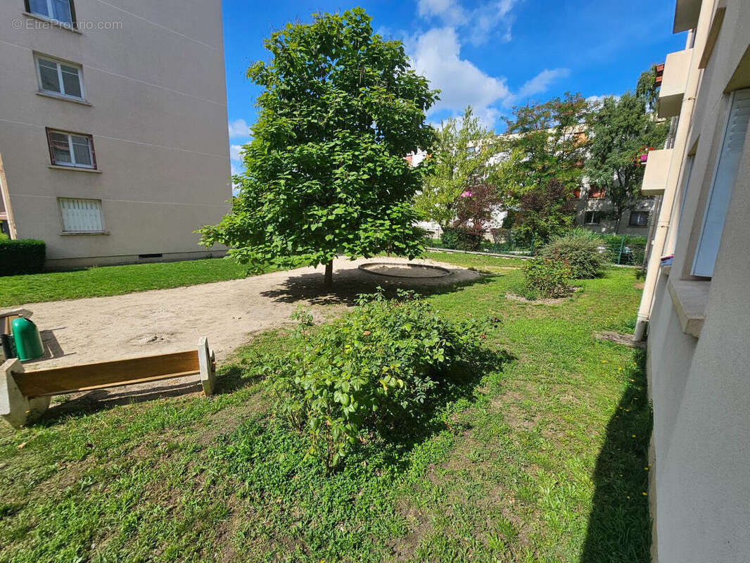 Appartement à CHAMPIGNY-SUR-MARNE