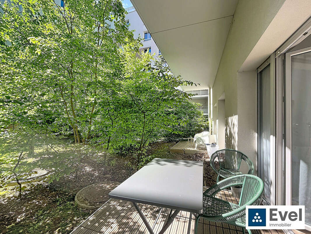 T2 vendu loué avec terrasse dans résidence de standing- Nancy Centre- Investissement sécurisé - photo 8