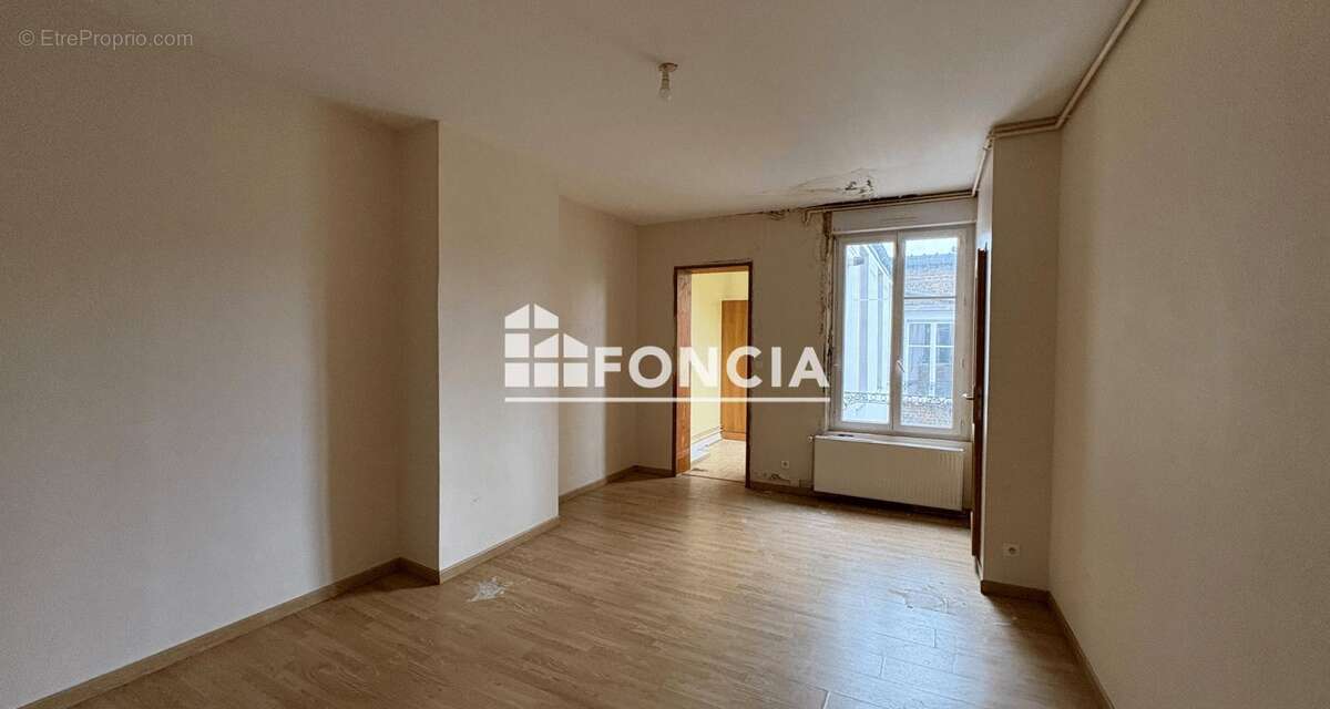 Appartement à CHARLEVILLE-MEZIERES