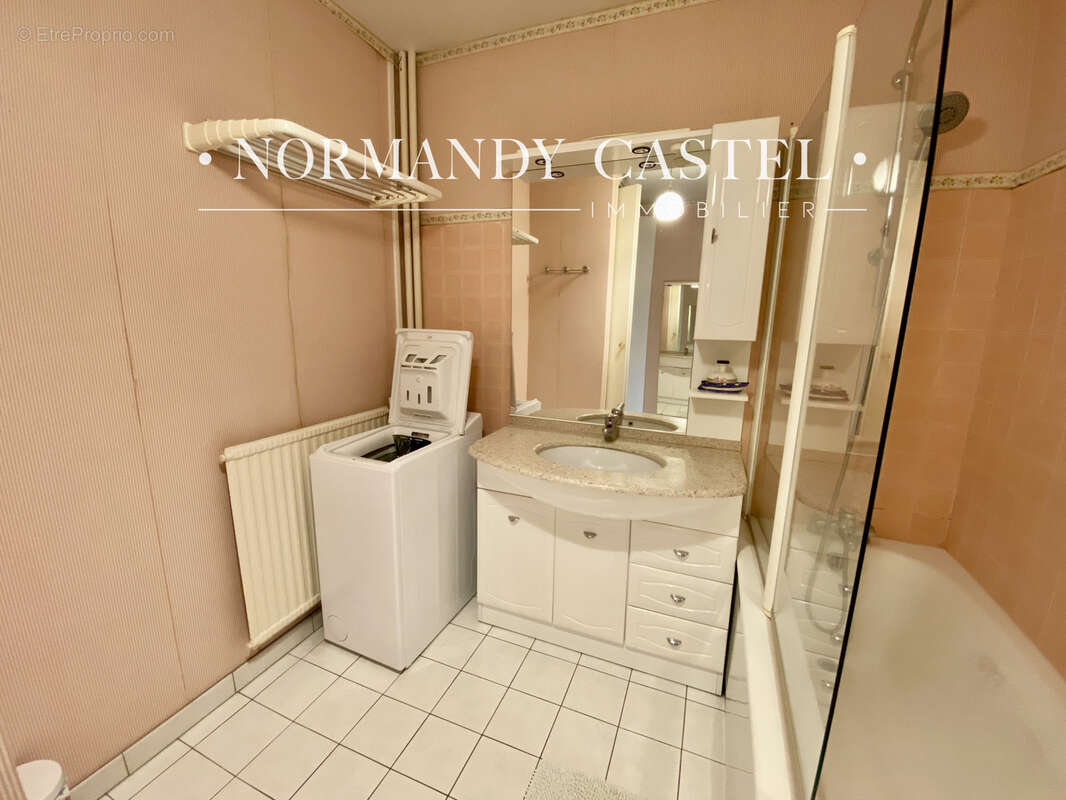 Appartement à TROUVILLE-SUR-MER