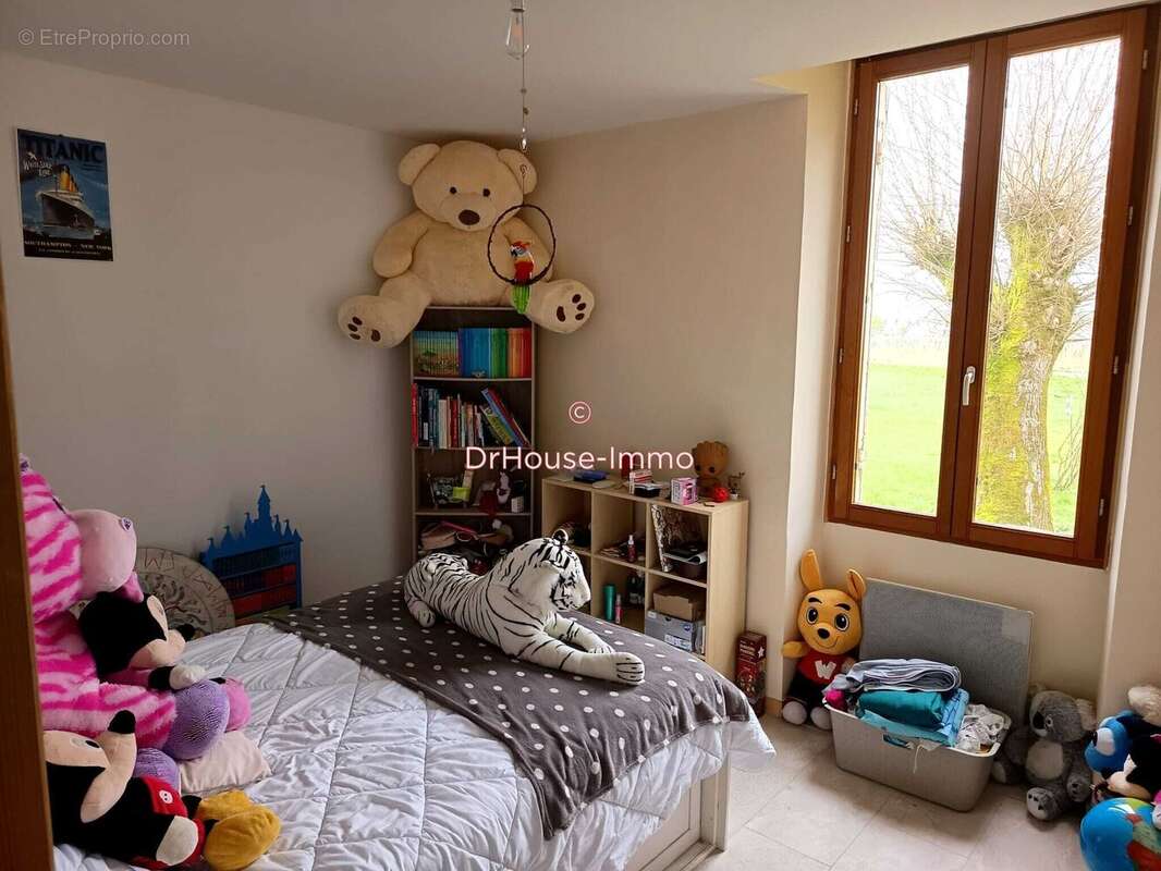 Maison 121 m² à Sainte-Radegonde  - photo 34
