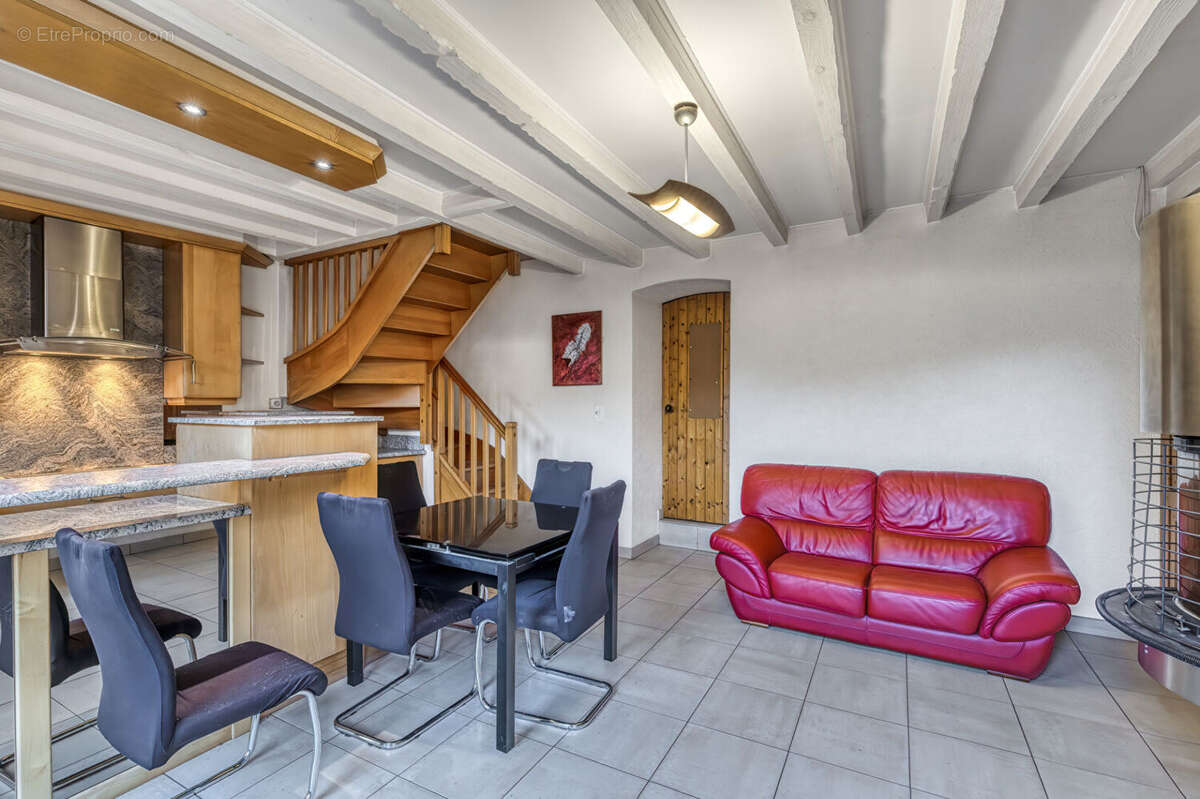 Maison à SAINT-JORIOZ