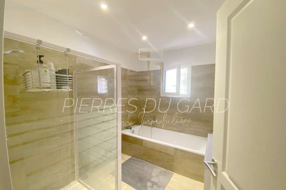 Maison à SAINT-MARTIN-DE-VALGALGUES