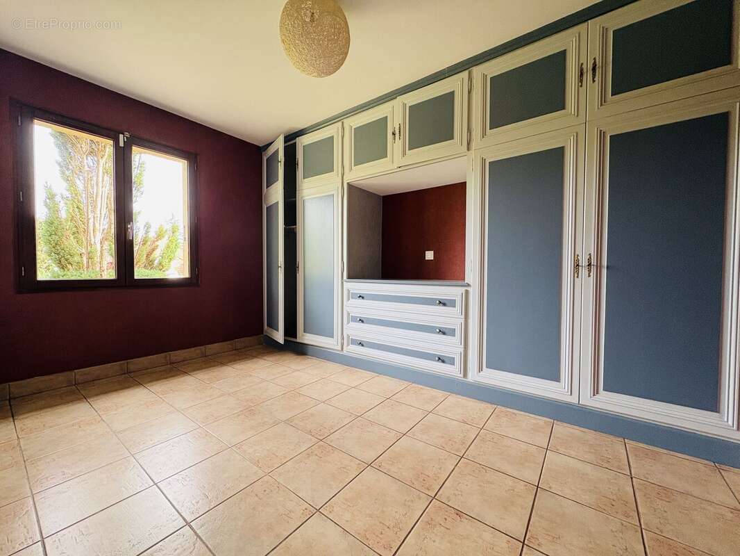 Maison 197 m² à Le Poinconnet  - photo 9