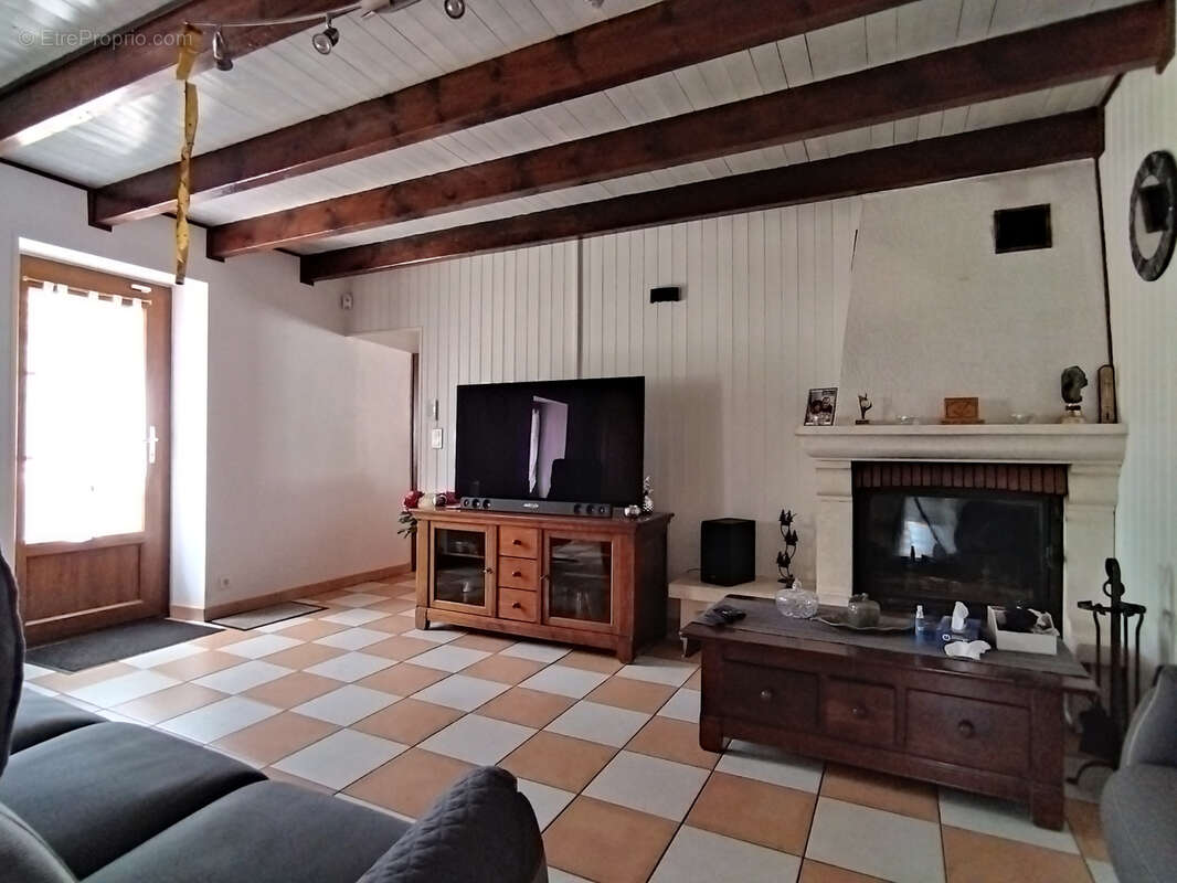 Maison à CHASNAIS