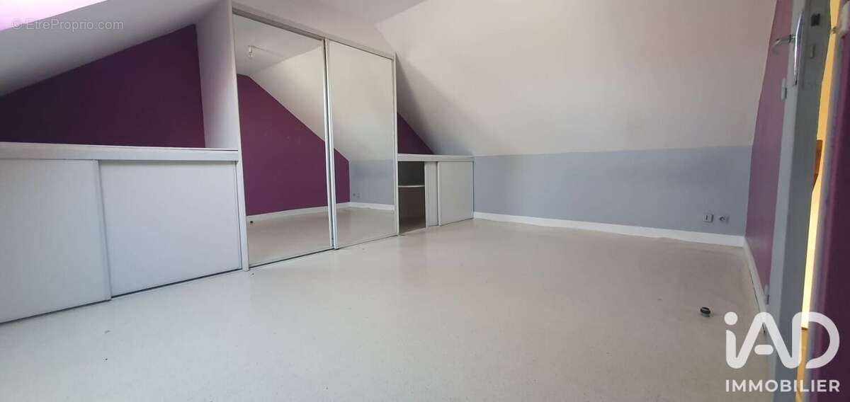 Maison 110 m² à Lamnay  - photo 7