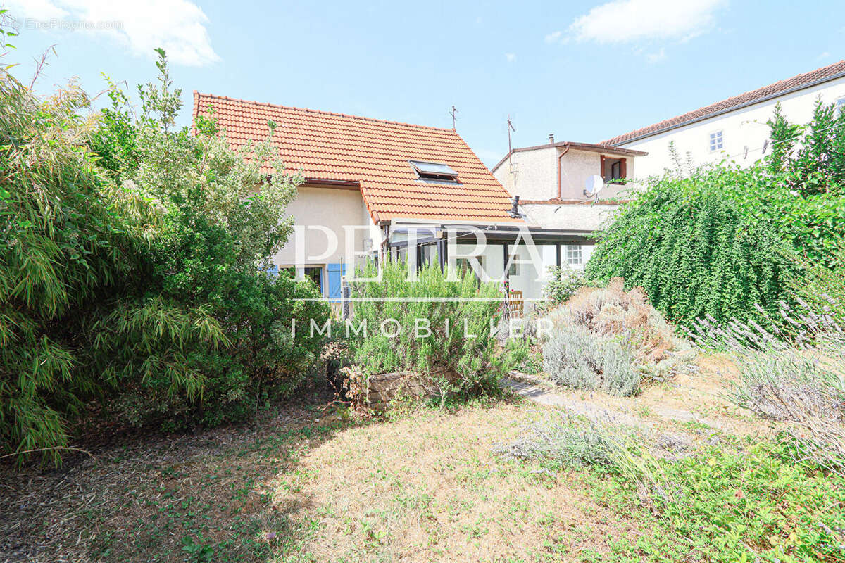 Maison L Hay Les Roses 4 pièce(s) 96 m2 - photo 17