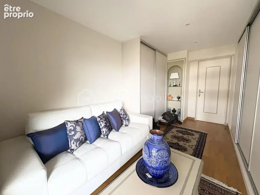 Cannes – montfleury – 3 pièces traversant avec 2 terrasses, garage et parking - photo 10