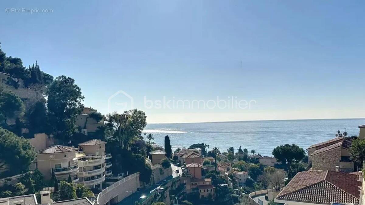 Appartement à ROQUEBRUNE-CAP-MARTIN