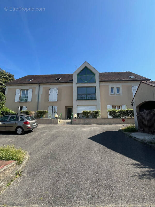 Appartement à JANVILLE-SUR-JUINE