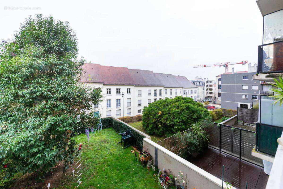 Appartement à RUEIL-MALMAISON