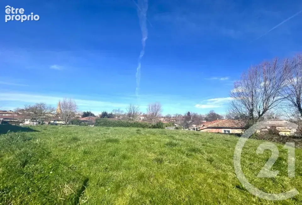 Terrain 800 m² à Boulogne-Sur-Gesse  - photo 3