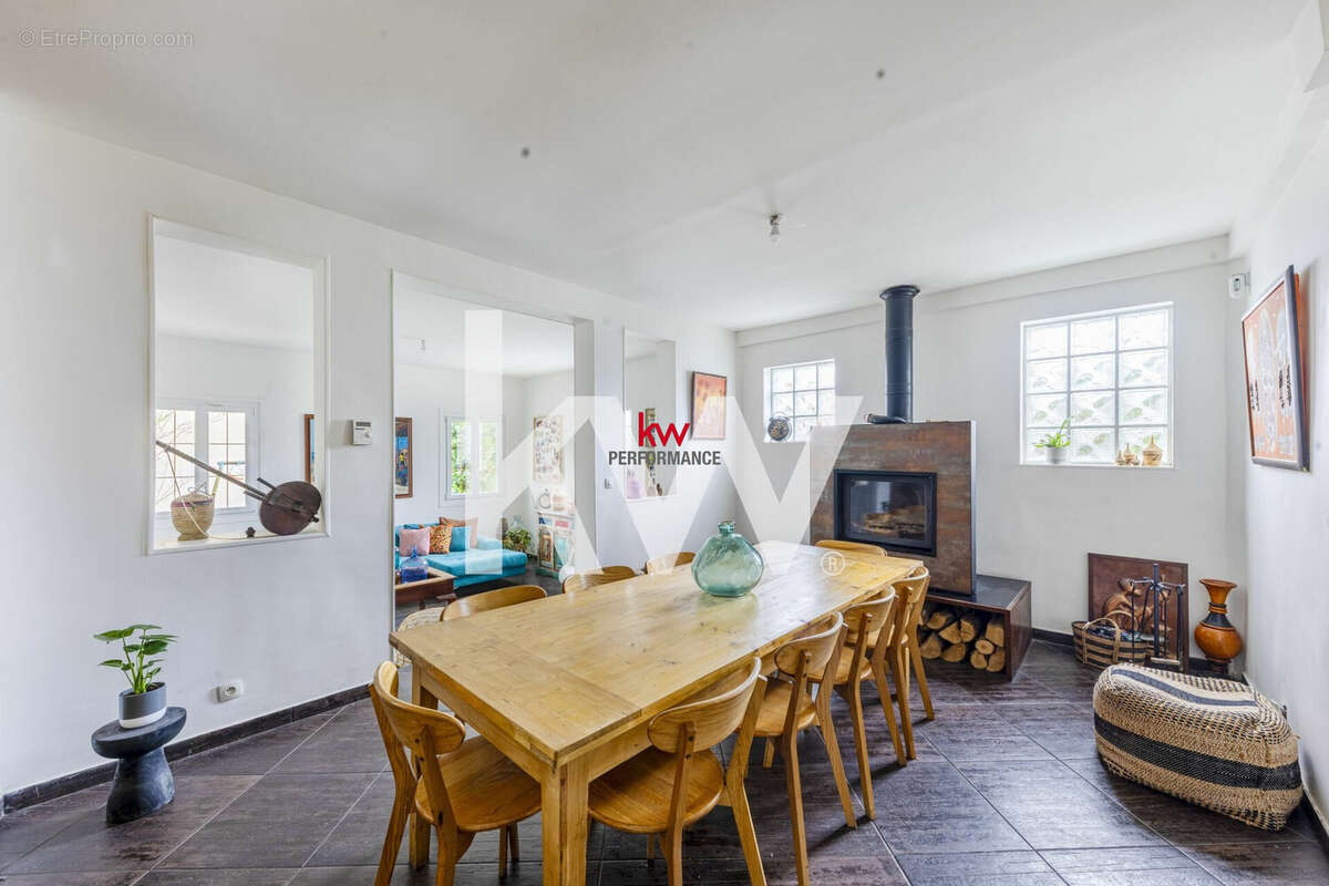 Maison 184 m² à Deuil-La-Barre  - photo 3