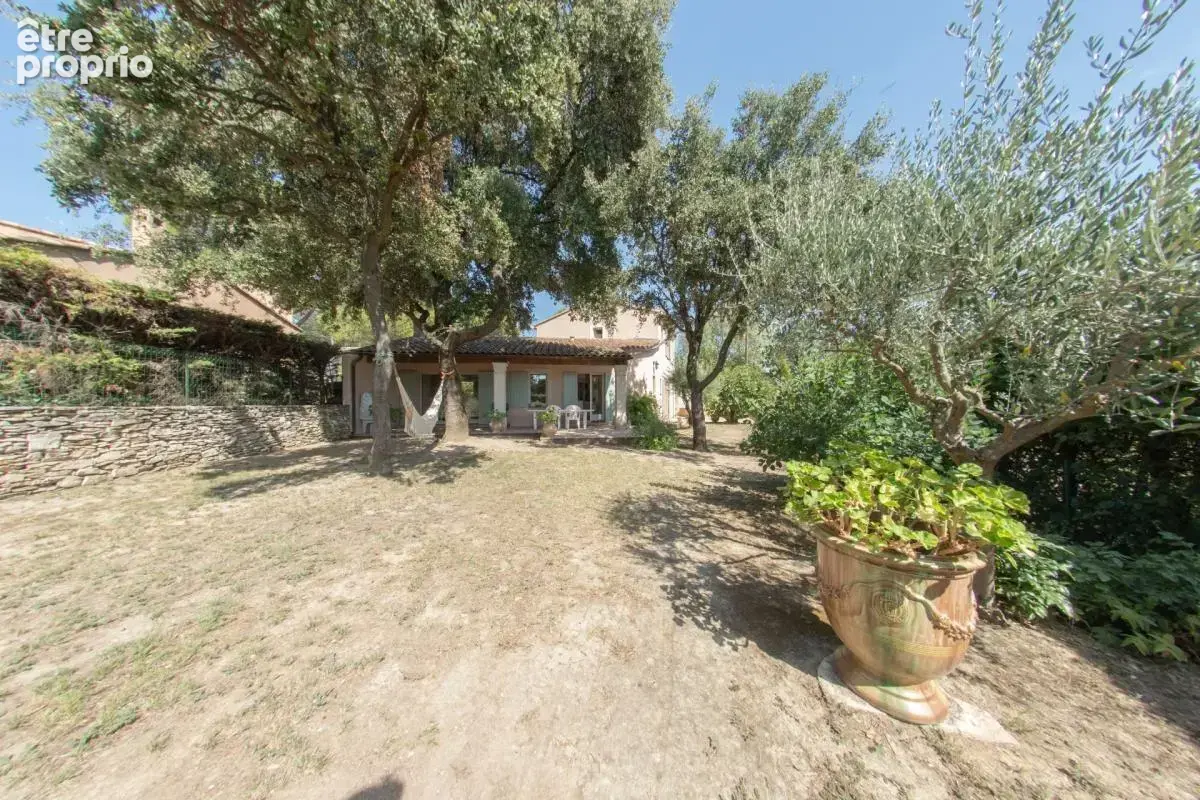 Villeneuve-lès-avignon (30400) – maison individuelle – 5 pièces – calme absolu – aucun vis-à-vis – piscine – bureau indépendant - photo 14
