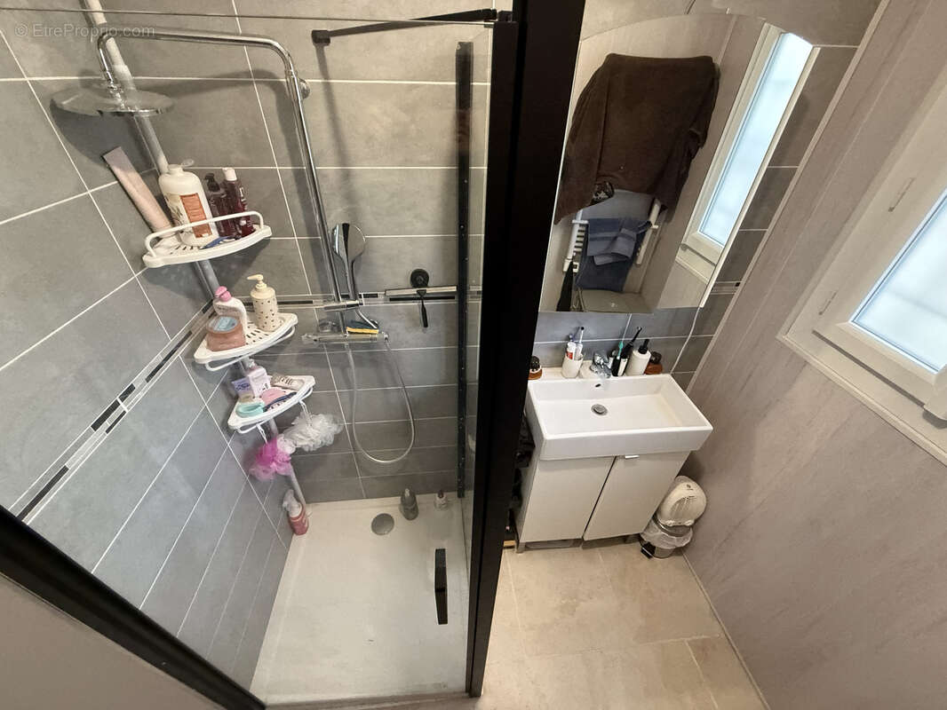 Maison à SAINT-GERMAIN-LES-SENAILLY