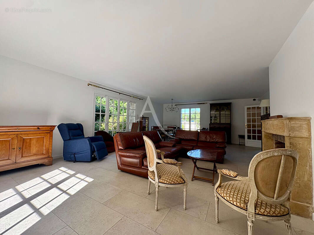 Maison à GIF-SUR-YVETTE