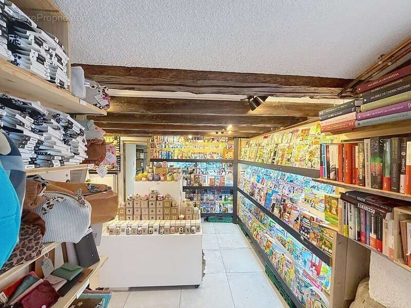 Commerce à LUCINGES