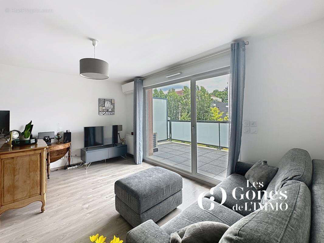 Appartement à CRAPONNE