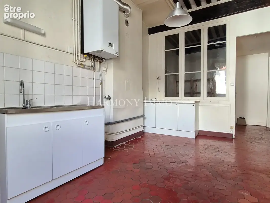 Bel appartement ancien de 167 m2 en dernier étage à 2 pas de la place Bellecour - photo 16